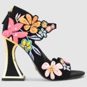 Elegant Floral Black Heels